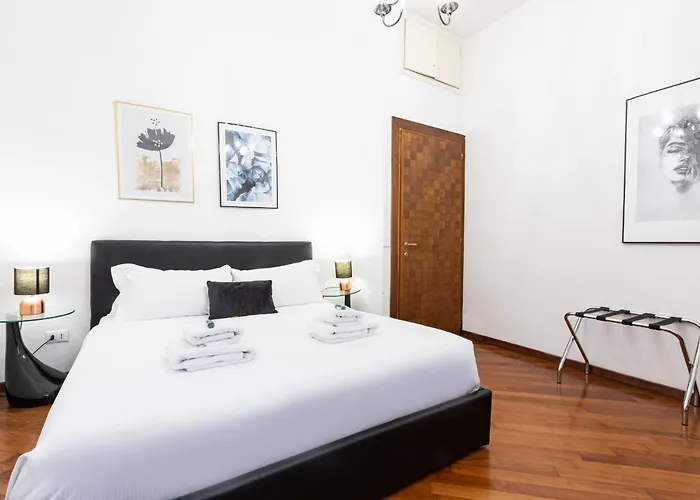 Amazing Art Deco Pantheon *